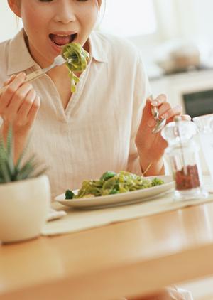 2025年版:デザートの魅力を引き立てる最適な容器選びと最新のトレンド